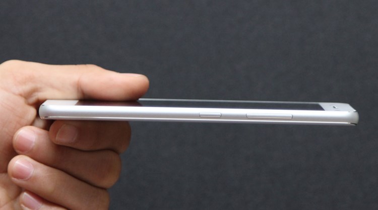 Điện thoại Lenovo Vibe S1