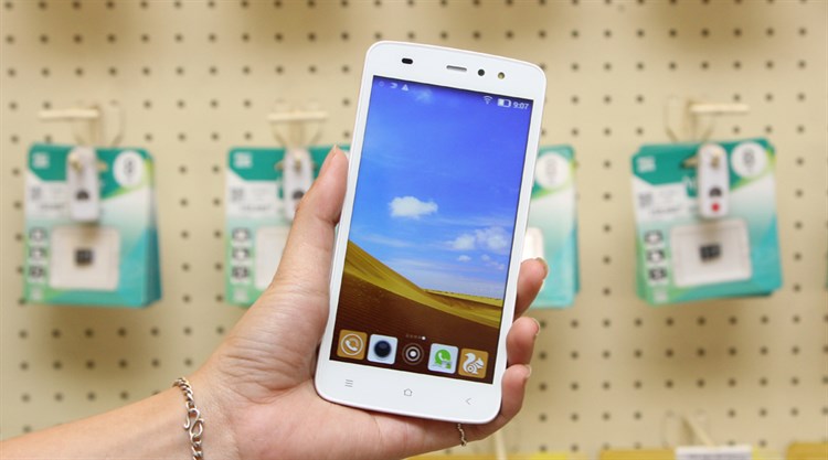 Điện thoại Gionee Pioneer P6