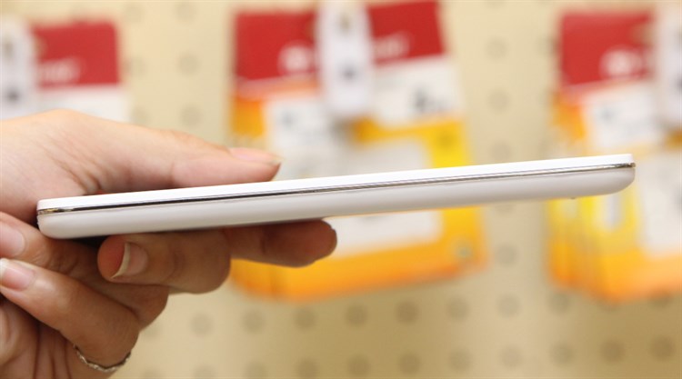 Điện thoại Gionee Pioneer P6