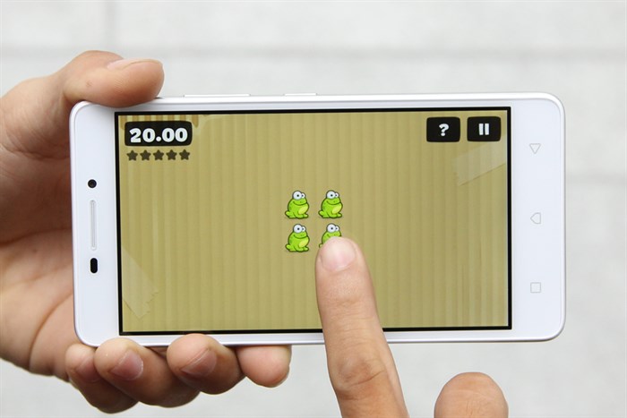 Điện thoại Lenovo VIBE P1m