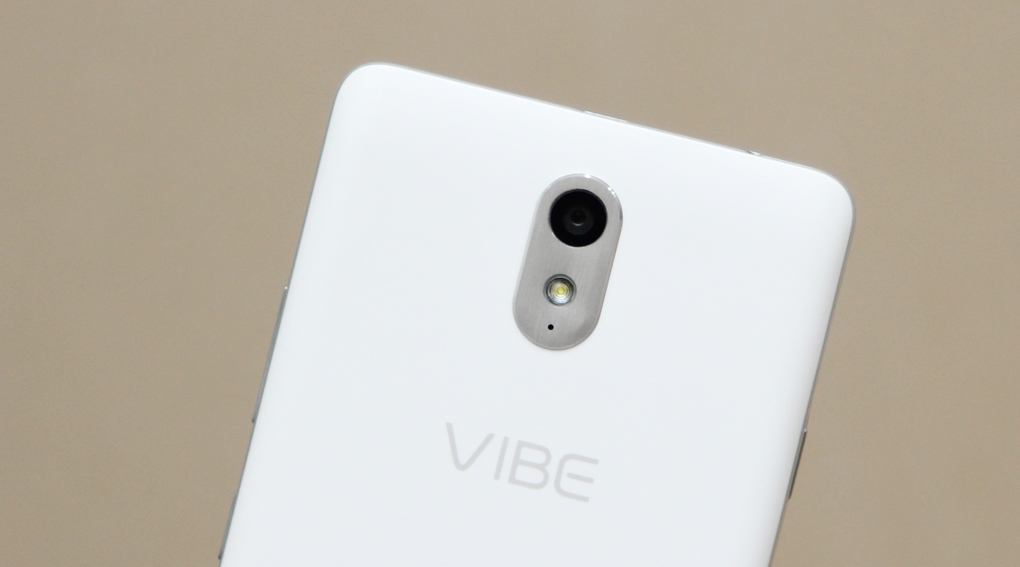 Điện thoại Lenovo VIBE P1m