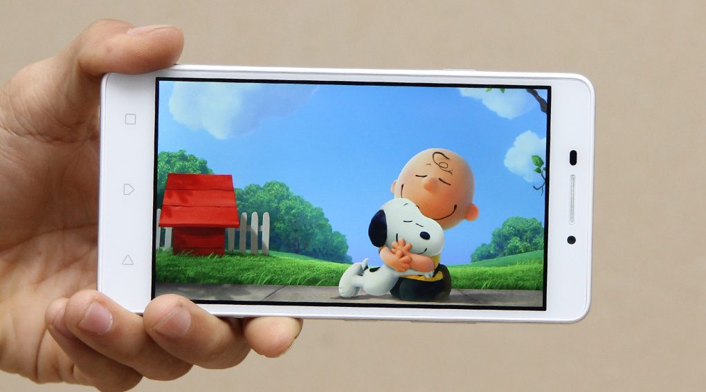 Điện thoại Lenovo VIBE P1m