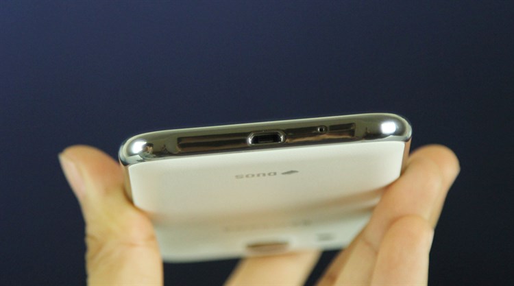 Điện thoại Samsung Galaxy J2 Màu Trắng