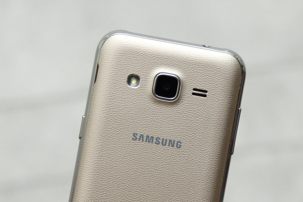 Samsung Galaxy J2 - 24