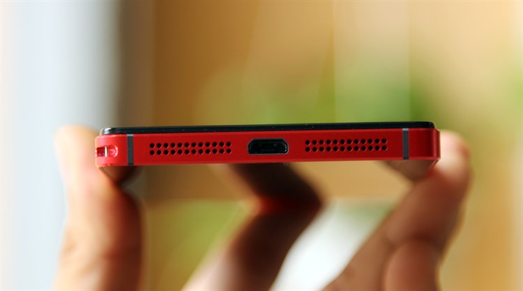 Điện thoại Lenovo Vibe Shot Màu Đen - Đỏ