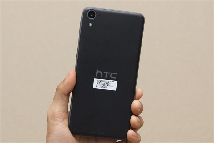 Điện thoại HTC Desire 826 Selfie
