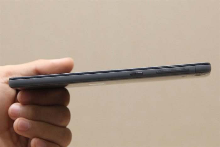 Điện thoại HTC Desire 826 Selfie