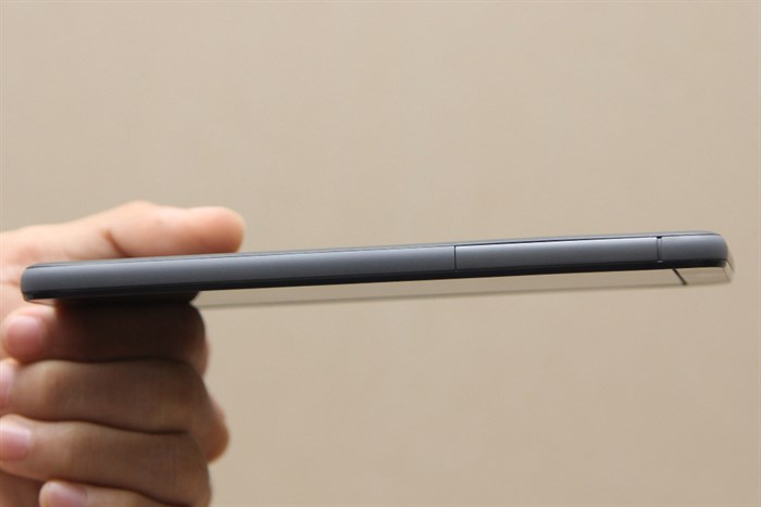 Điện thoại HTC Desire 826 Selfie