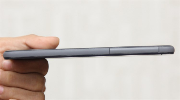 Điện thoại HTC Desire 826 Selfie