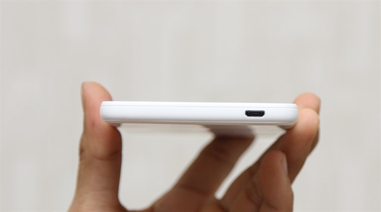 Điện thoại HTC Desire 826 Selfie