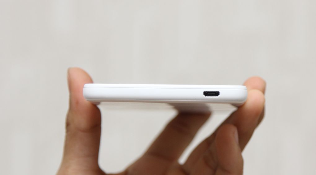 Điện thoại HTC Desire 826 Selfie