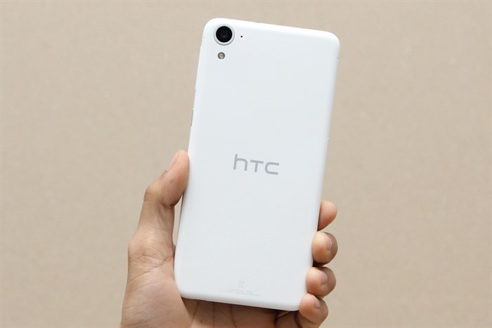 Điện thoại HTC Desire 826 Selfie