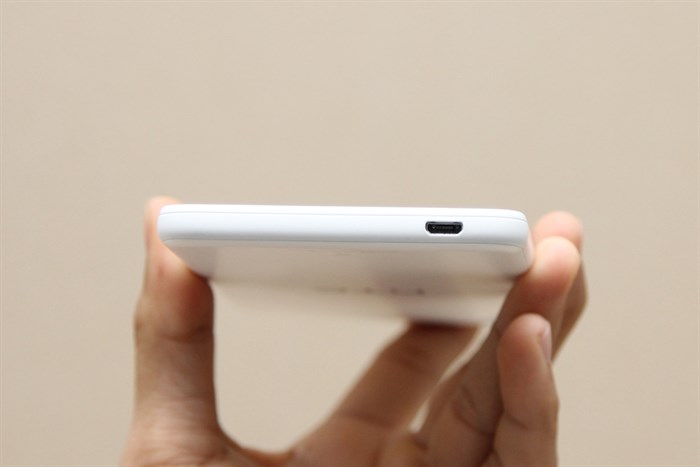 Điện thoại HTC Desire 826 Selfie