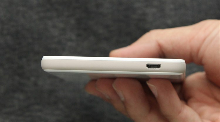 Điện thoại HTC Desire 826 Selfie