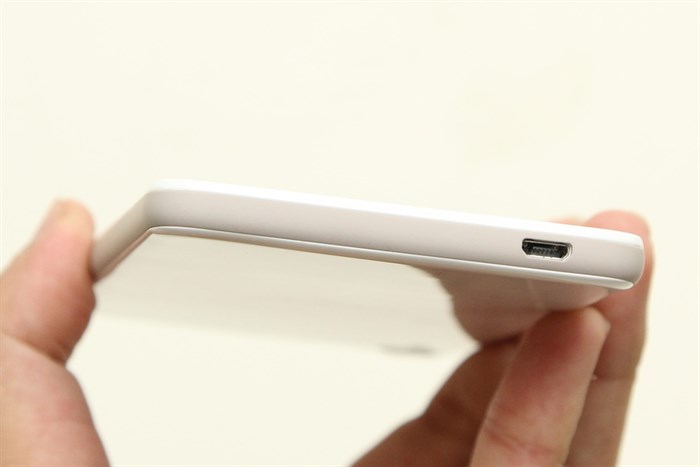 Điện thoại HTC Desire 826 Selfie