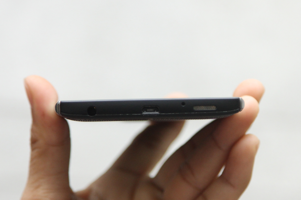 Điện thoại LG V10