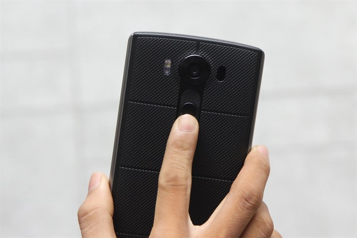 Điện thoại LG V10