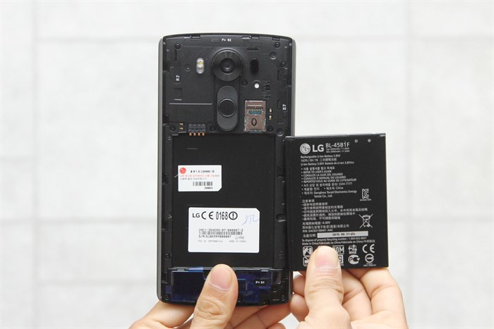 Điện thoại LG V10