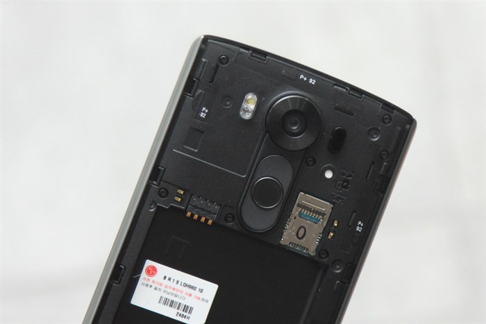Điện thoại LG V10