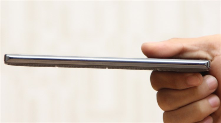 Điện thoại LG V10