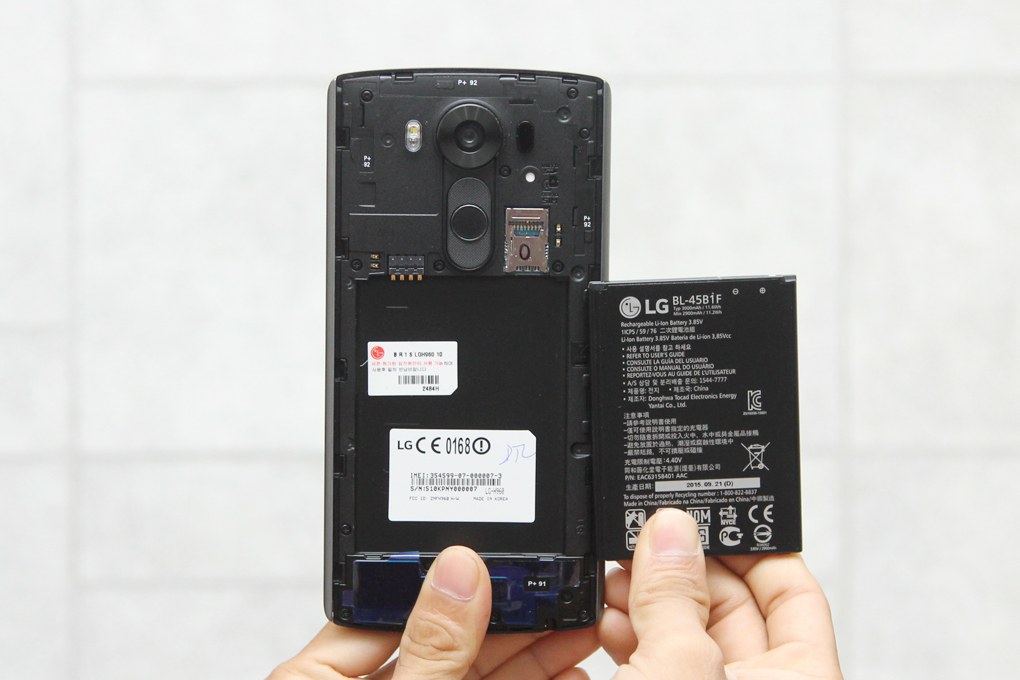 Điện thoại LG V10