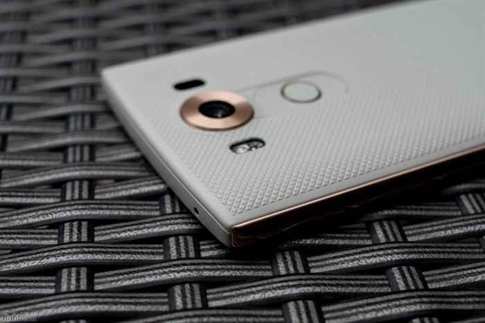 Điện thoại LG V10