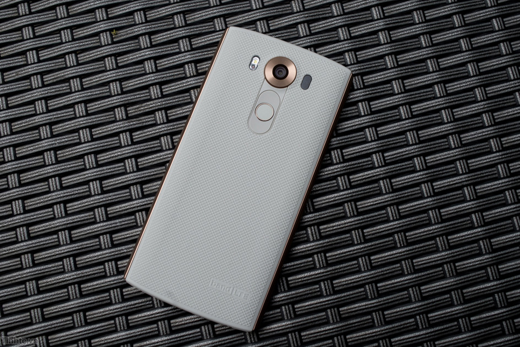 Điện thoại LG V10