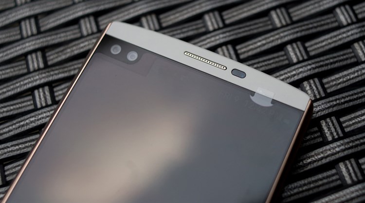 Điện thoại LG V10