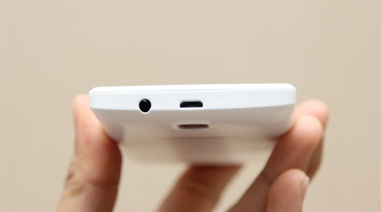 Điện thoại Lenovo A1000