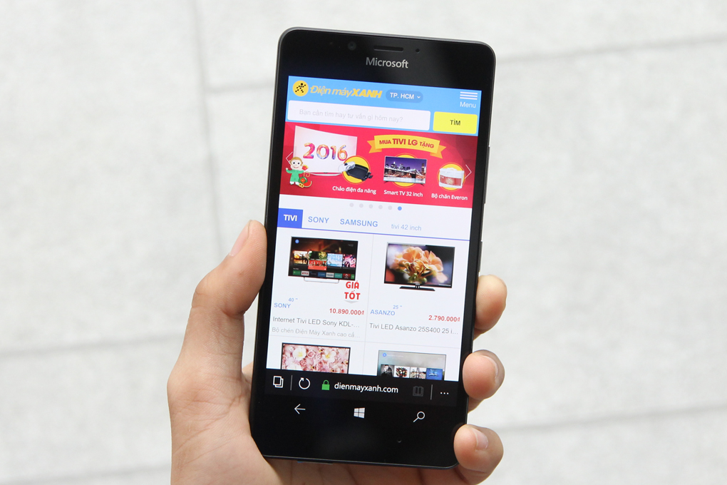 Microsoft Lumia 950