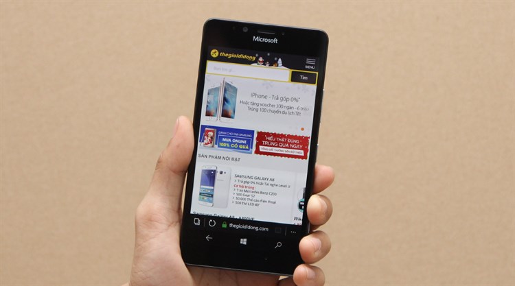 Điện thoại Microsoft Lumia 950