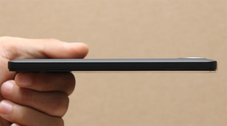 Điện thoại Microsoft Lumia 950