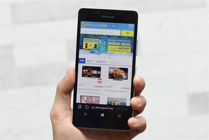 Điện thoại Microsoft Lumia 950