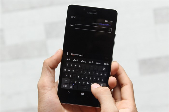 Điện thoại Microsoft Lumia 950