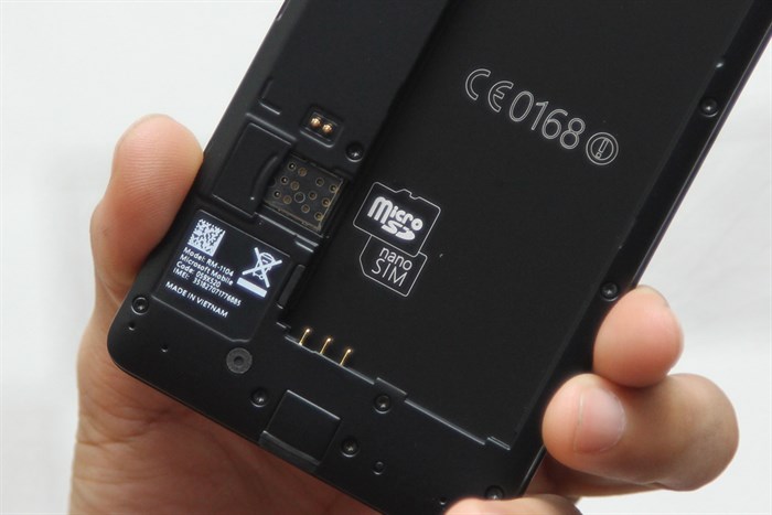 Điện thoại Microsoft Lumia 950