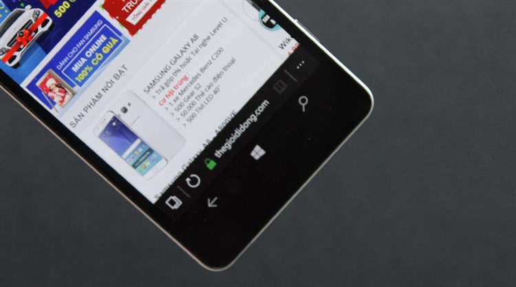 Điện thoại Microsoft Lumia 950