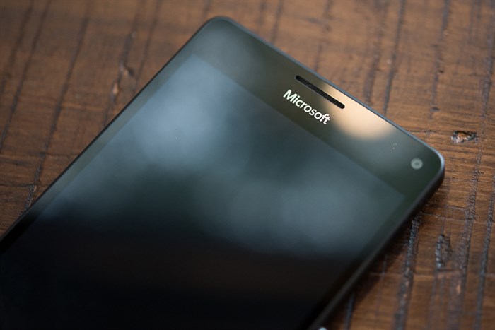 Điện thoại Microsoft Lumia 950 XL