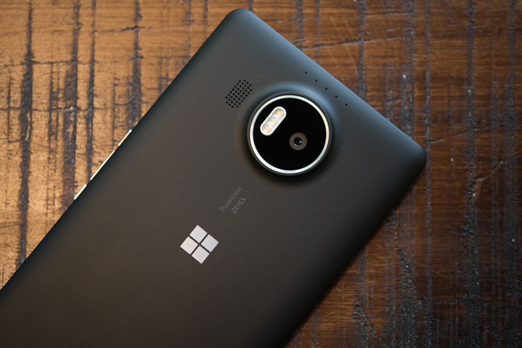 Điện thoại Microsoft Lumia 950 XL