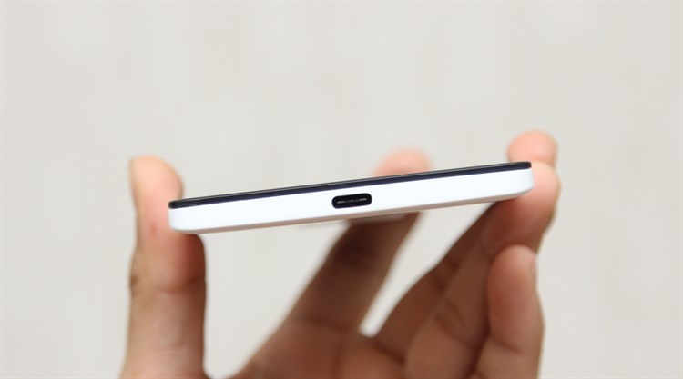 Điện thoại Microsoft Lumia 950 XL