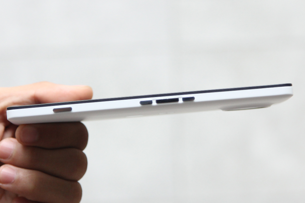 Điện thoại Microsoft Lumia 950 XL