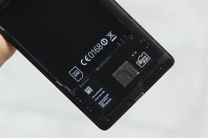 Điện thoại Microsoft Lumia 950 XL