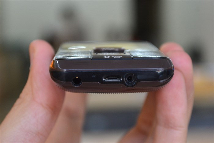 Điện thoại Mobell M168