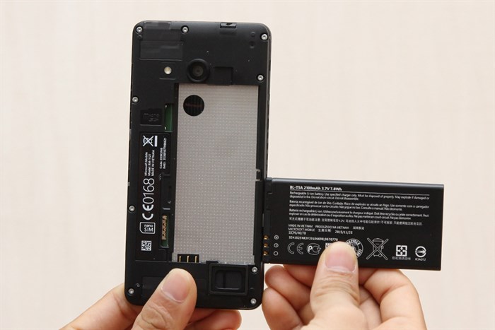 Điện thoại Microsoft Lumia 550