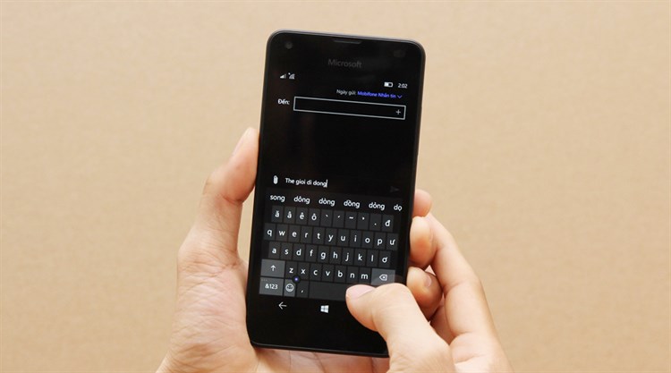 Điện thoại Microsoft Lumia 550