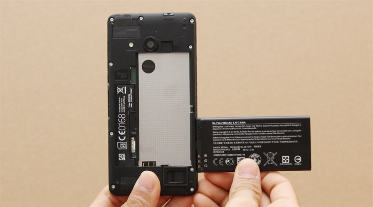 Điện thoại Microsoft Lumia 550