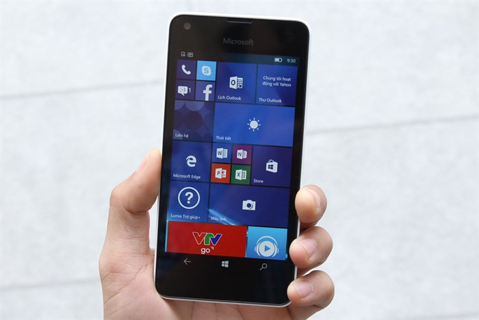 Điện thoại Microsoft Lumia 550