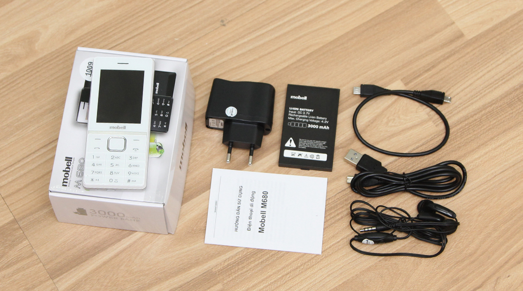 Bộ sản phẩm gồm: Hộp, Pin, Sạc, Tai nghe, Sách hướng dẫn, Cáp