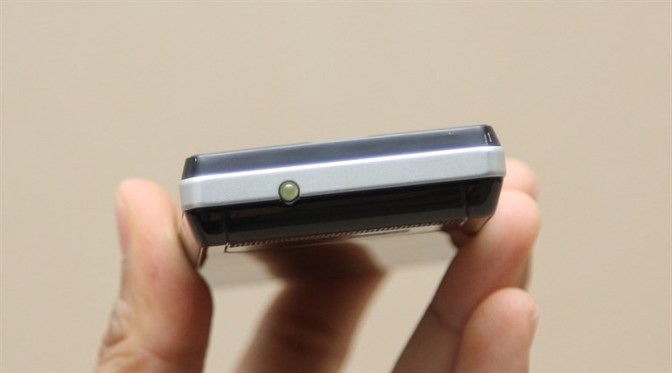 Điện thoại Mobell M680 Màu Đen