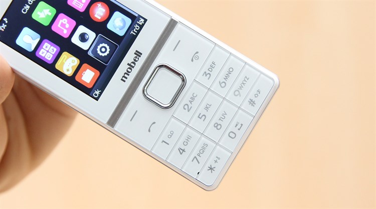 Điện thoại Mobell M680 Màu Trắng
