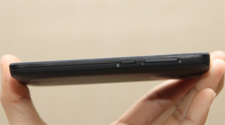 Điện thoại Wing Hero 40i